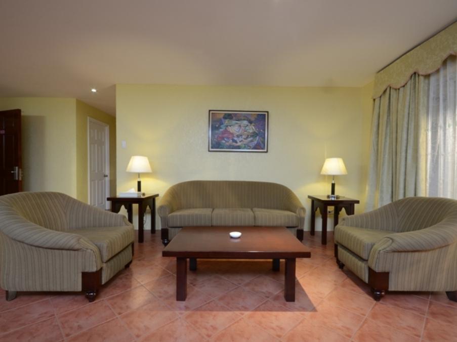 Fontana Hotel And Villas - Fontana Hot Spring Leisure Parks Mabalacat Ngoại thất bức ảnh