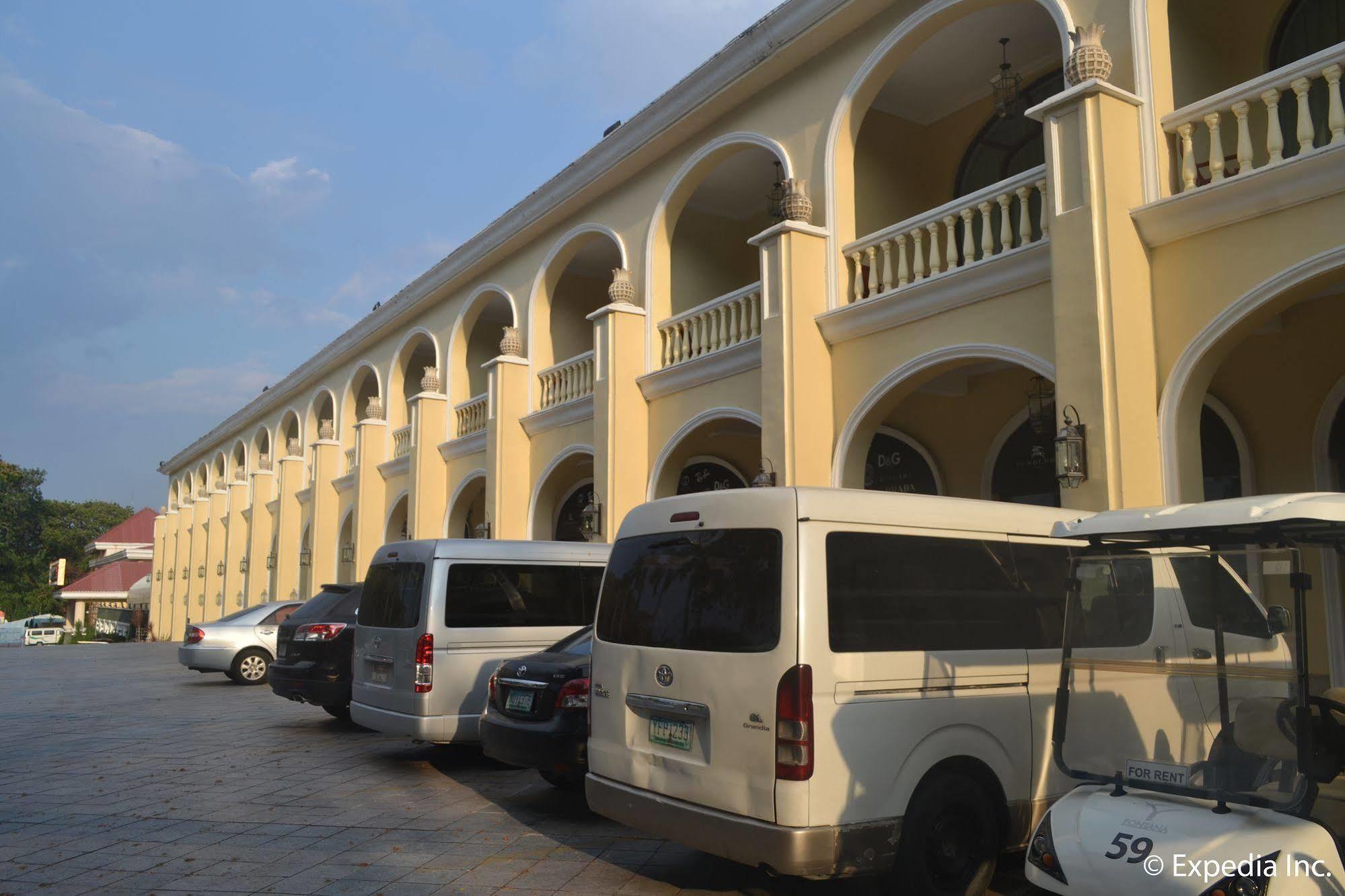 Fontana Hotel And Villas - Fontana Hot Spring Leisure Parks Mabalacat Ngoại thất bức ảnh